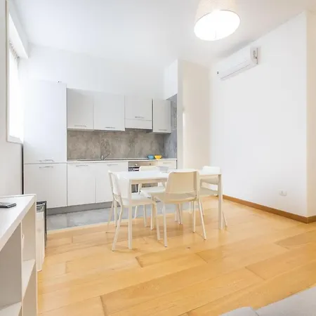 Holiday home Bilocale Corso Italia 695 - Salento Reservation *