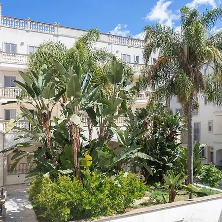 Holiday home Bilocale Corso Italia 695 - Salento Reservation