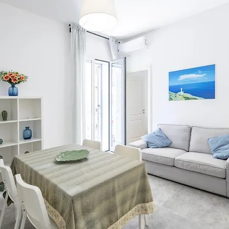 Holiday home Bilocale Corso Italia 695 - Salento Reservation