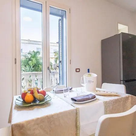 Holiday home Bilocale Corso Italia 695 - Salento Reservation